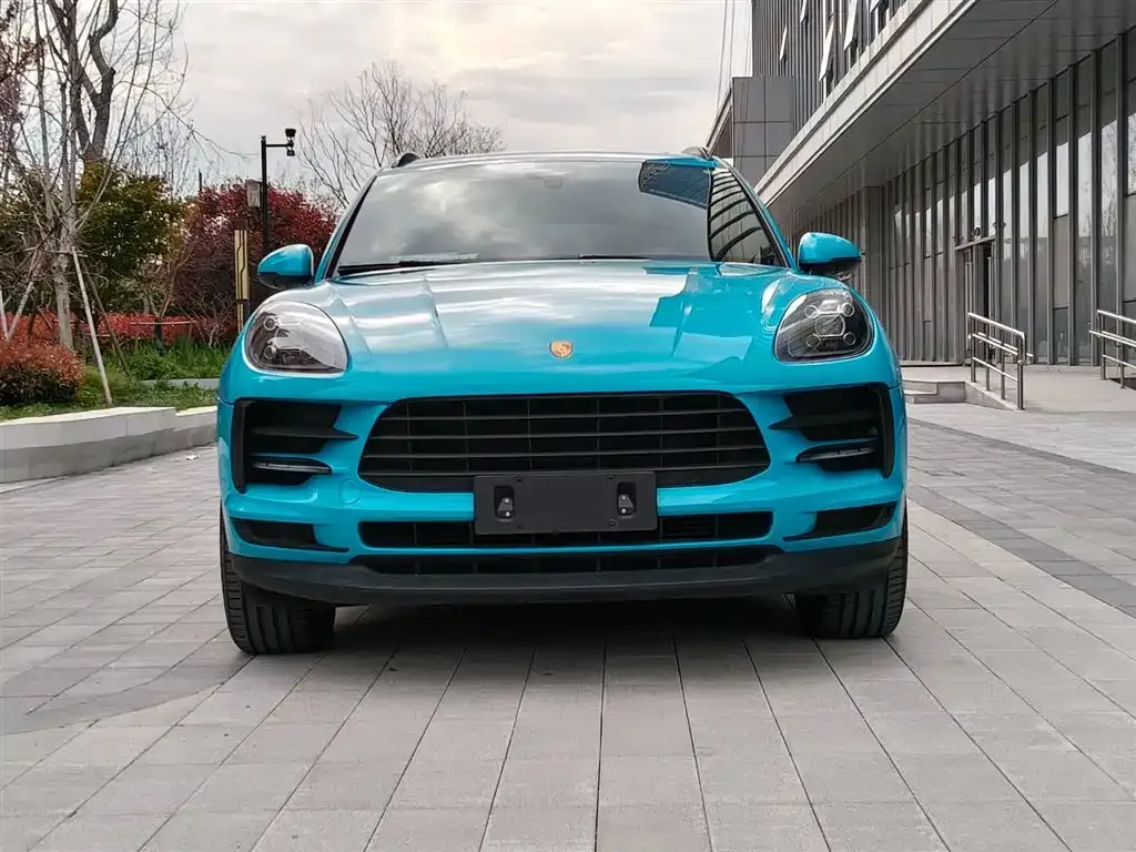 Porsche Macan — фото 1