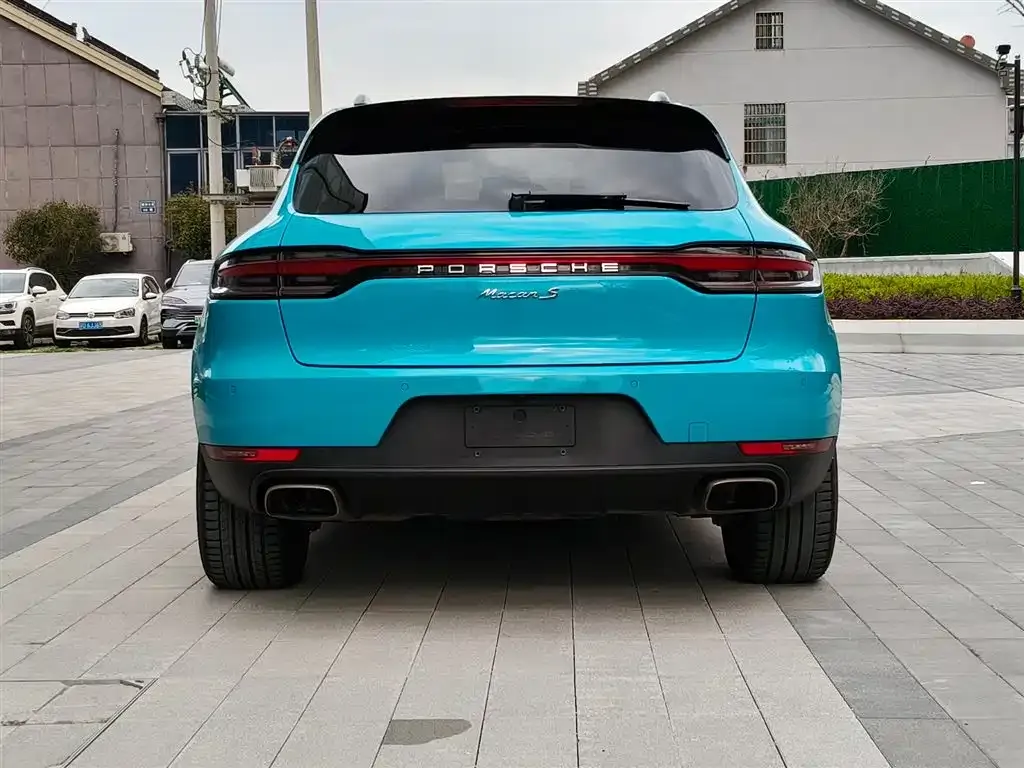 Porsche Macan — фото 10