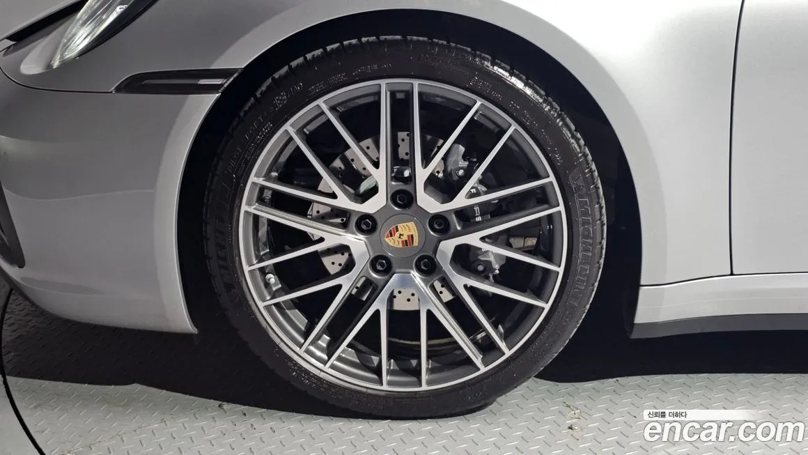 Porsche 911 2024 из KR, фото 6