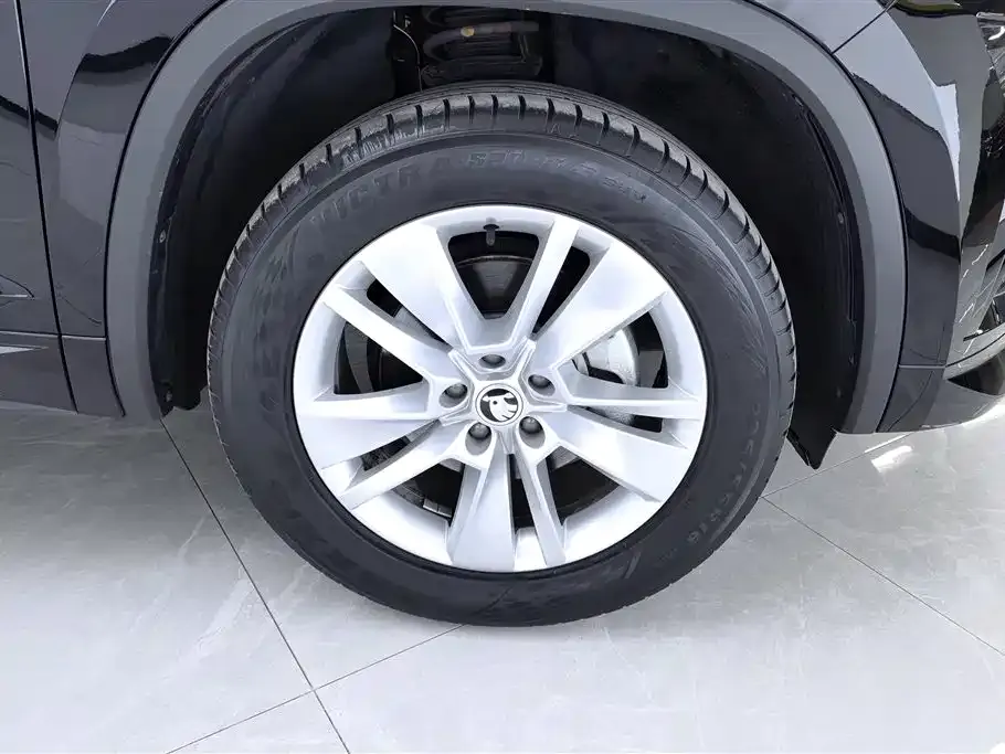 Skoda Kodiaq 2024 из CN, фото 2