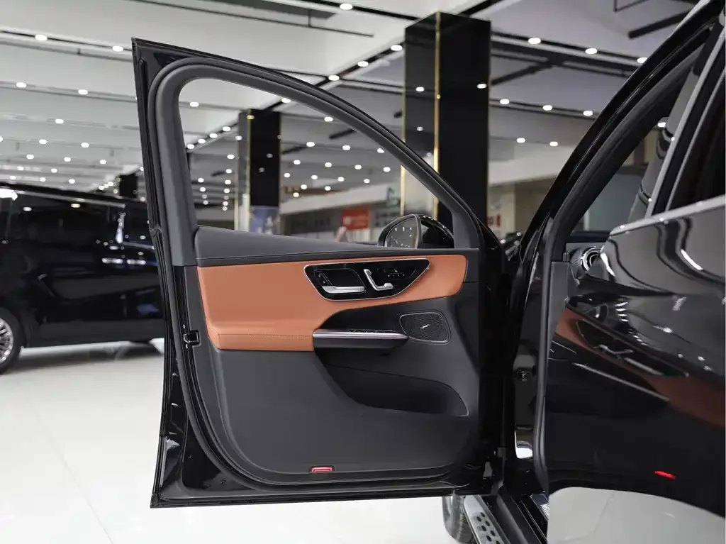 Mercedes-Benz GLC 2025 из CN, фото 8