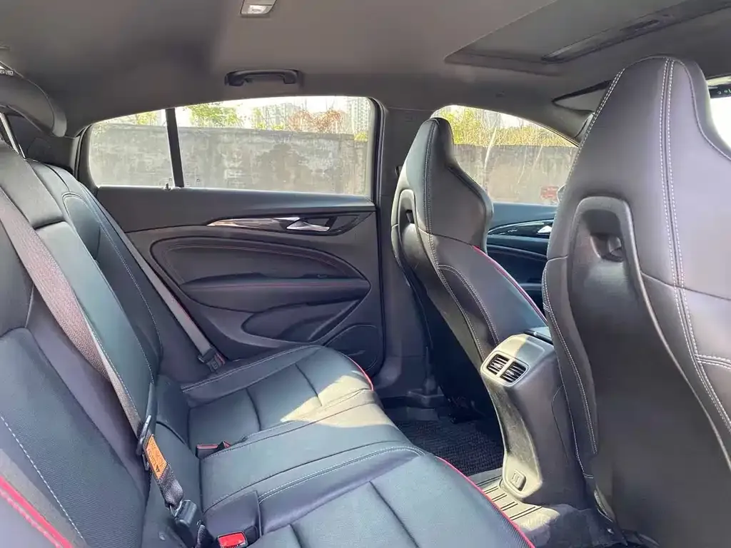 Buick Regal — фото 4