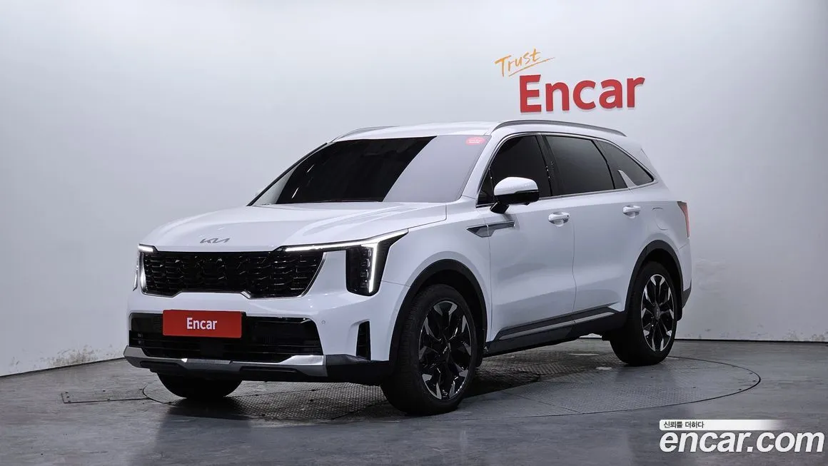 Kia Sorento — фото 1