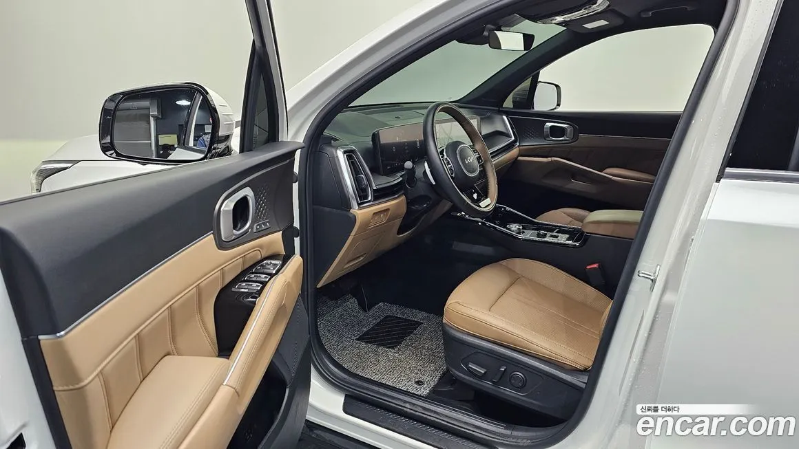 Kia Sorento — фото 10