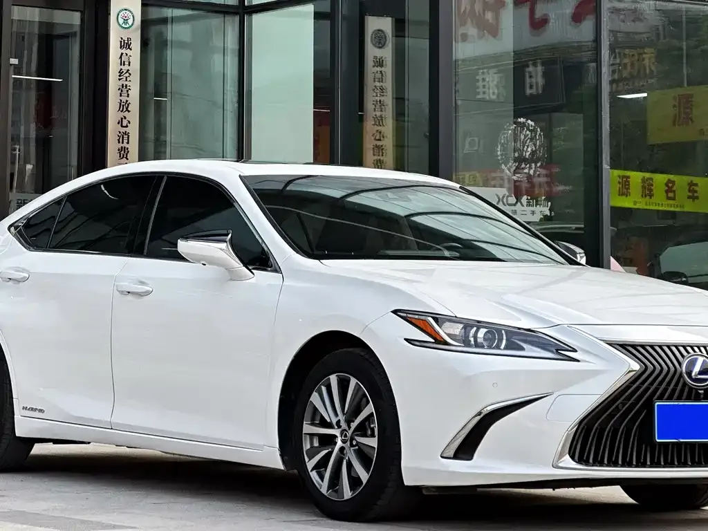 Lexus ES 2021 из CN, фото 7