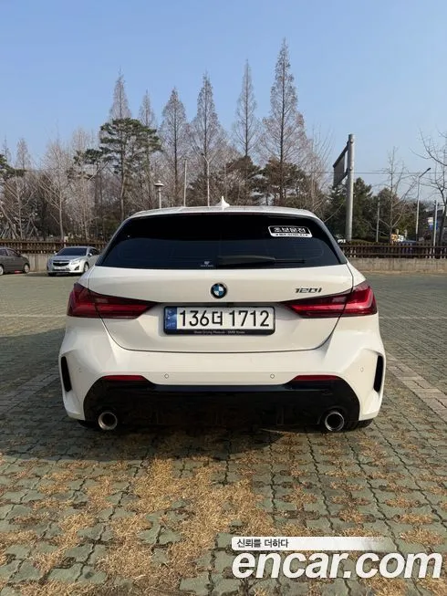BMW 1-Series 2023 из KR, фото 7