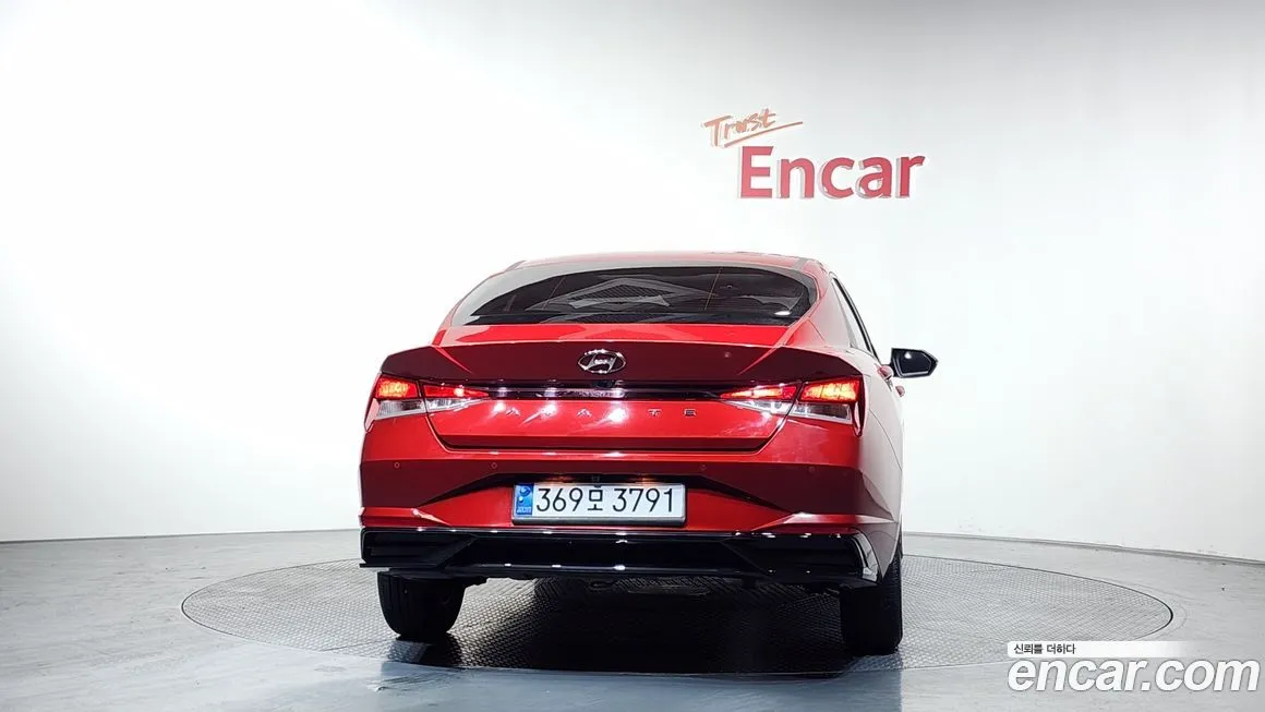 Hyundai AVANTE 2021 из KR, фото 2