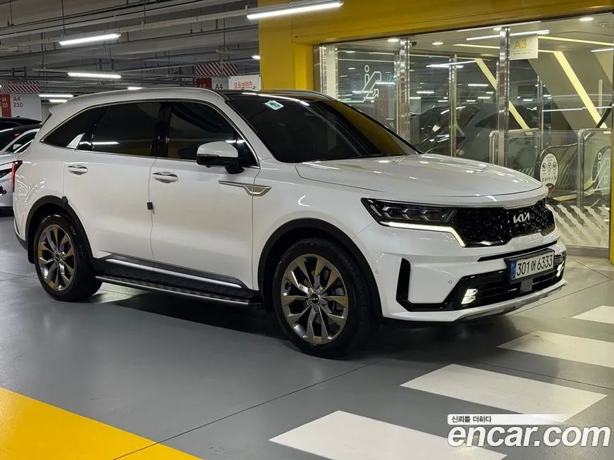 Kia Sorento — фото 8
