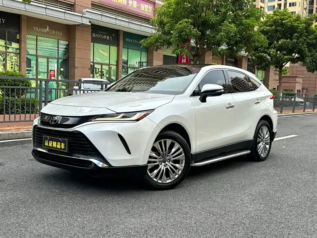 Toyota Harrier 2022 из CN, фото 1