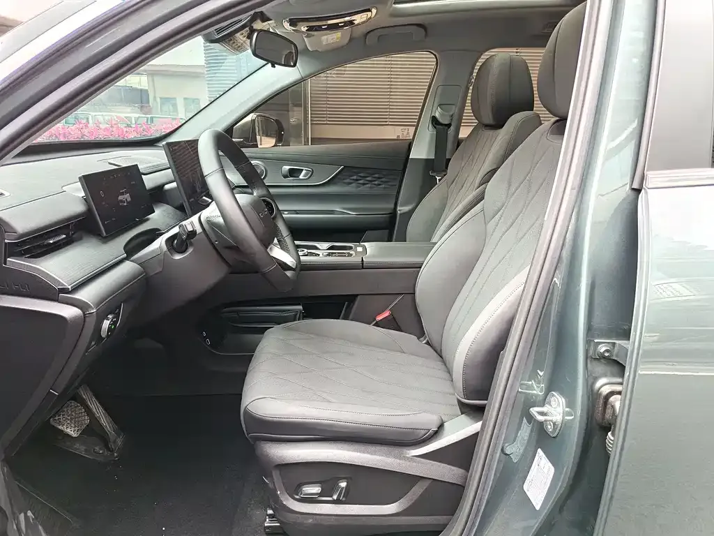 Chery Tiggo 8 PLUS — фото 3