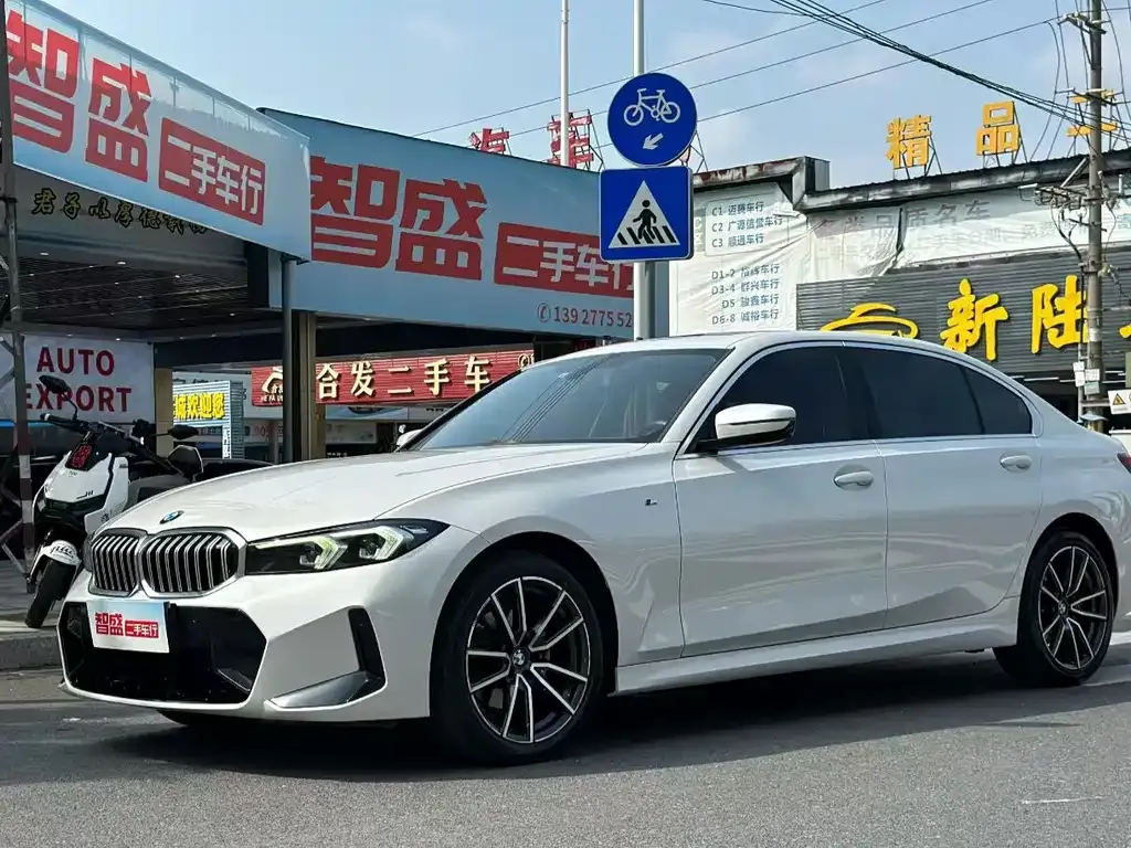 BMW 3 Series 2024 из CN, фото 1
