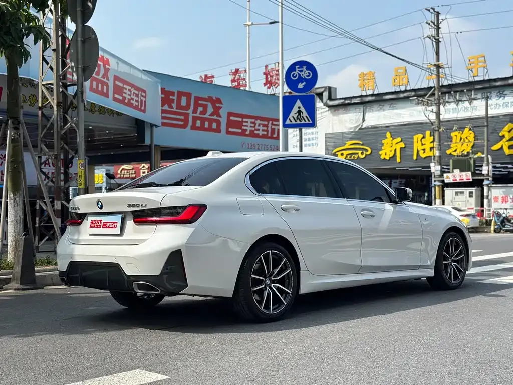 BMW 3 Series 2024 из CN, фото 10