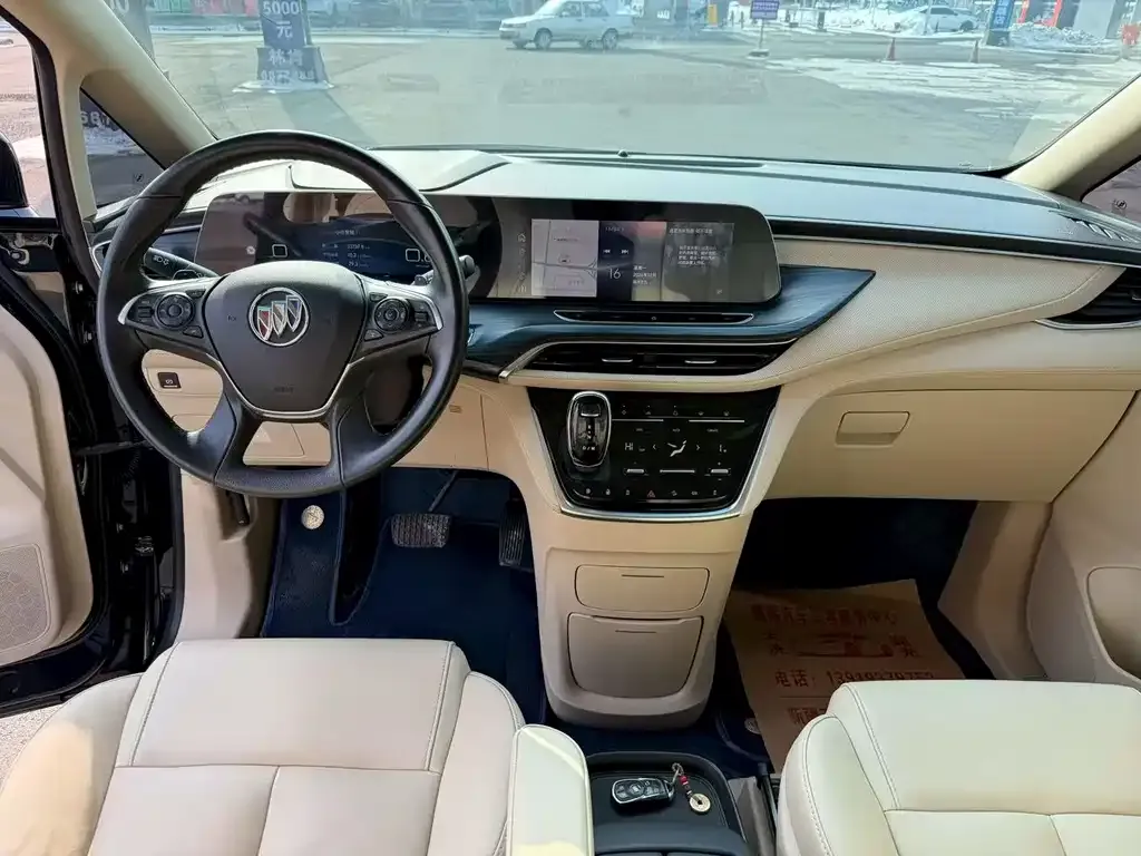 Buick GL8 2023 из CN, фото 5
