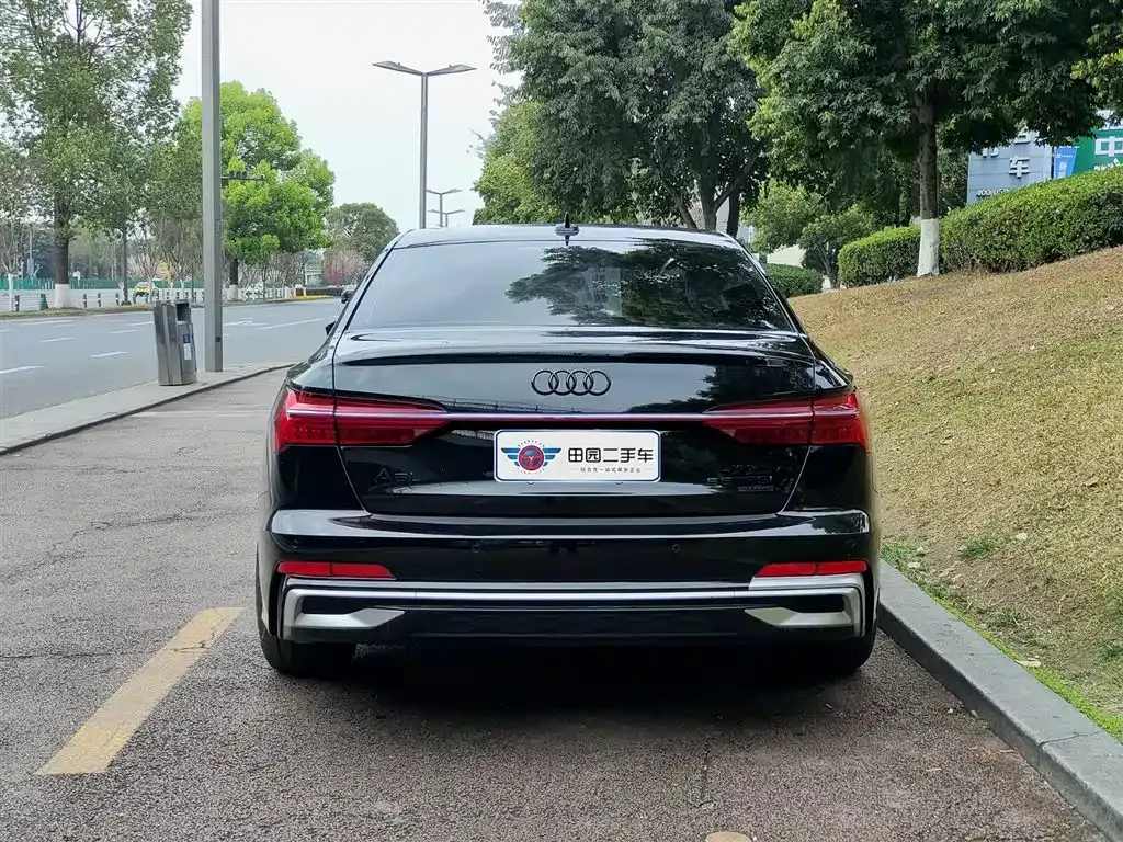 Audi A6L 2025 из CN, фото 4