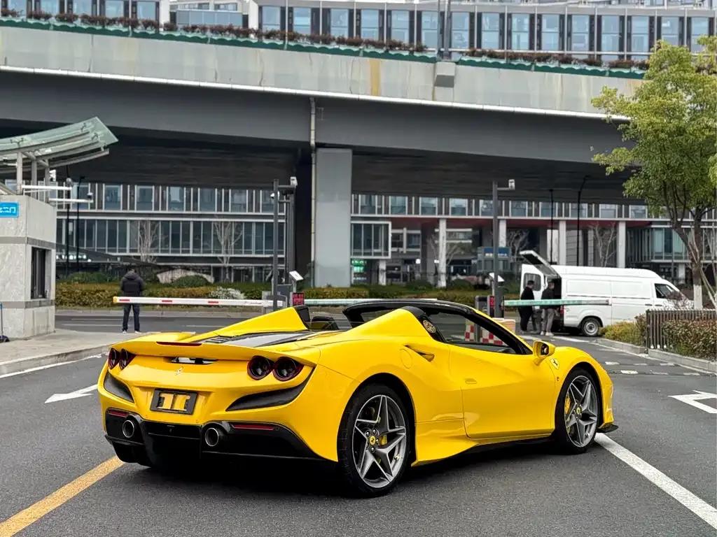 Ferrari F8 2022 из CN, фото 6