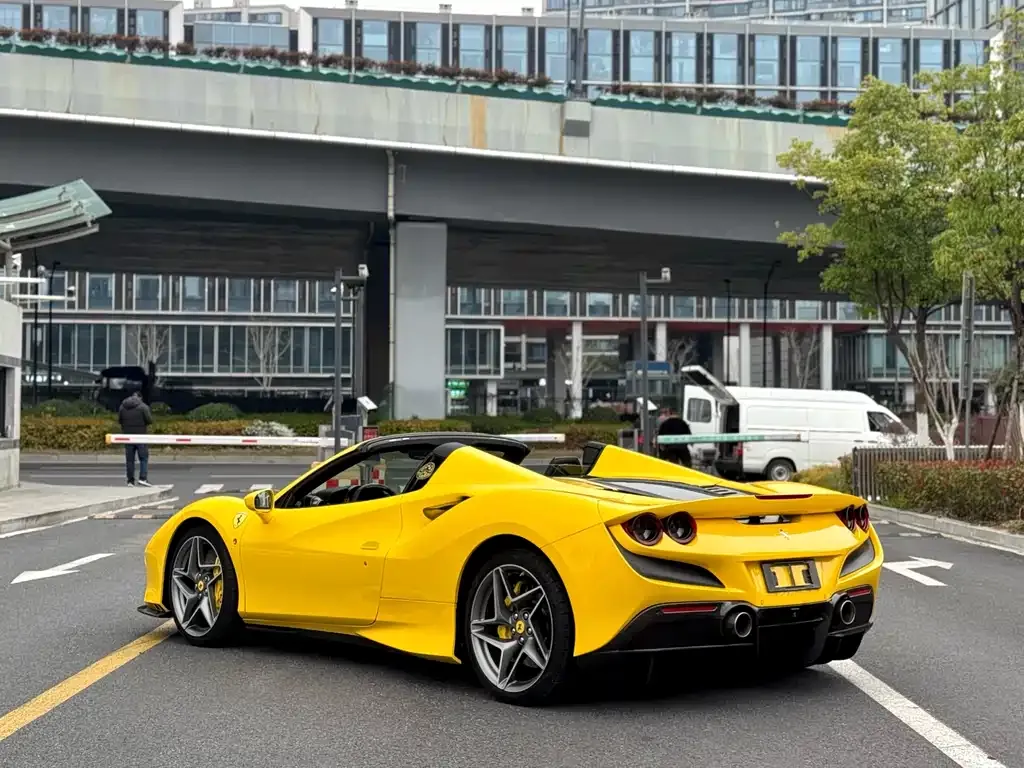 Ferrari F8 2022 из CN, фото 4