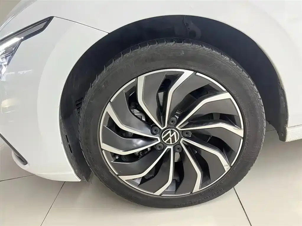 Volkswagen Golf — фото 2