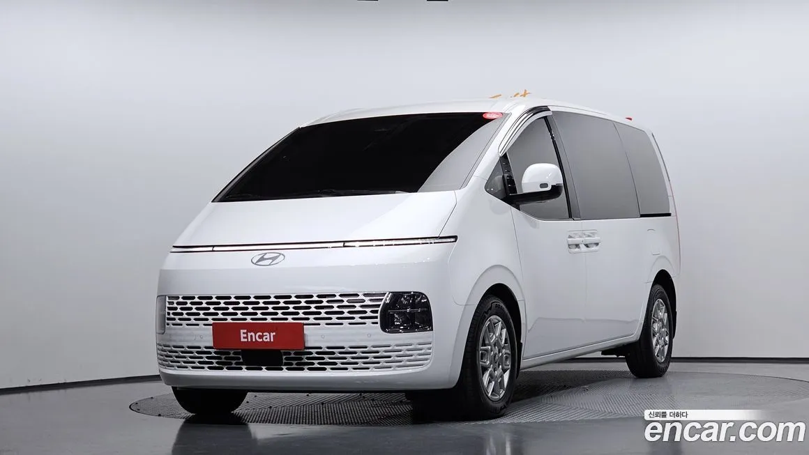 Hyundai Staria 2025 из KR, фото 1