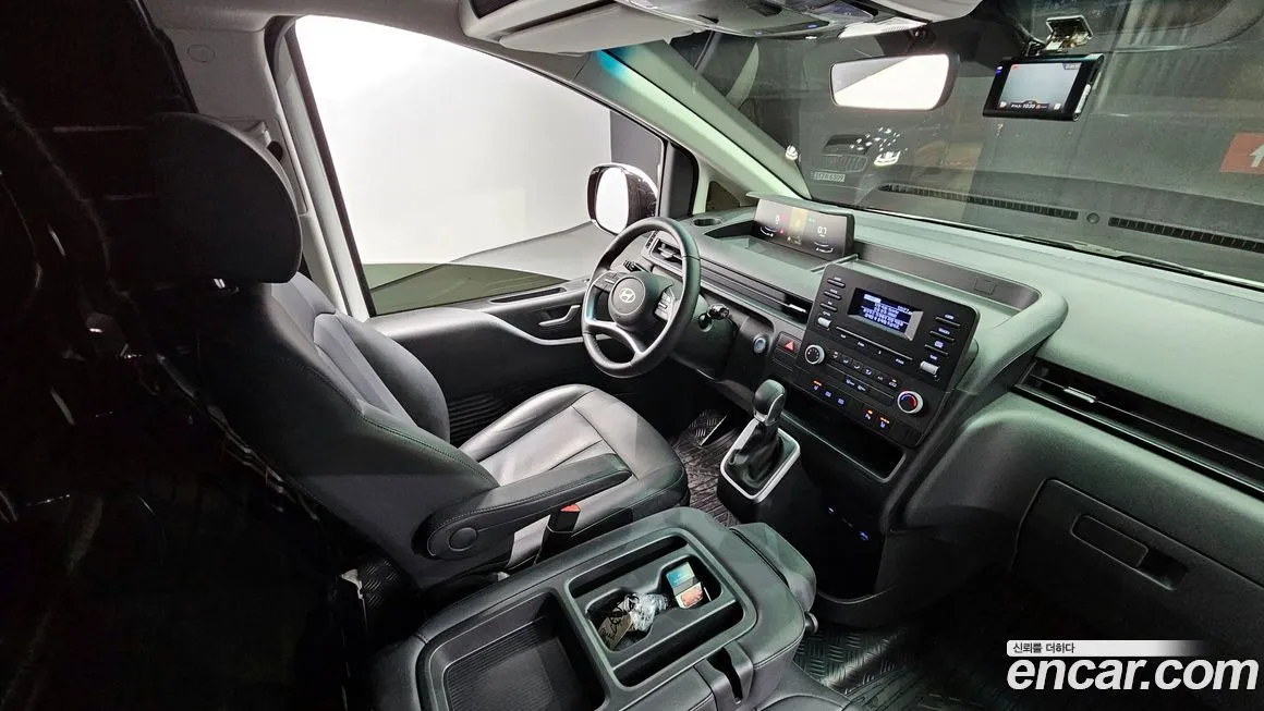 Hyundai Staria 2025 из KR, фото 5