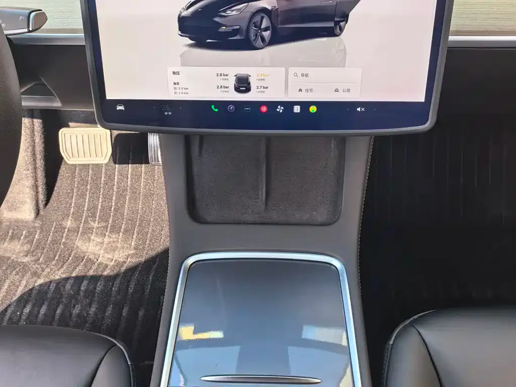 Tesla Model 3 — фото 7
