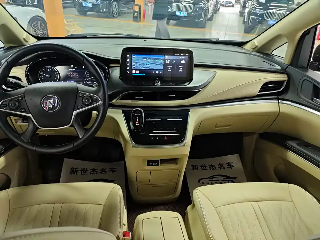 Buick GL8 2023 из CN, фото 5