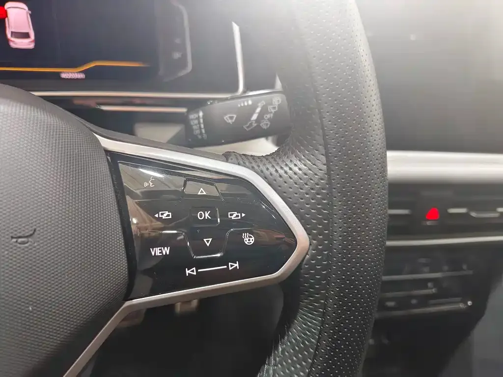 Volkswagen Tiguan L 2023 из CN, фото 4