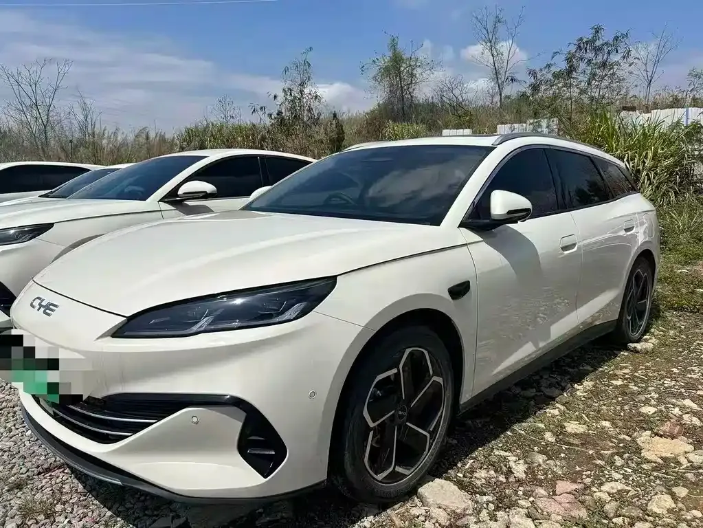 BYD Seal 06 DM-i Touring Edition — фото 1