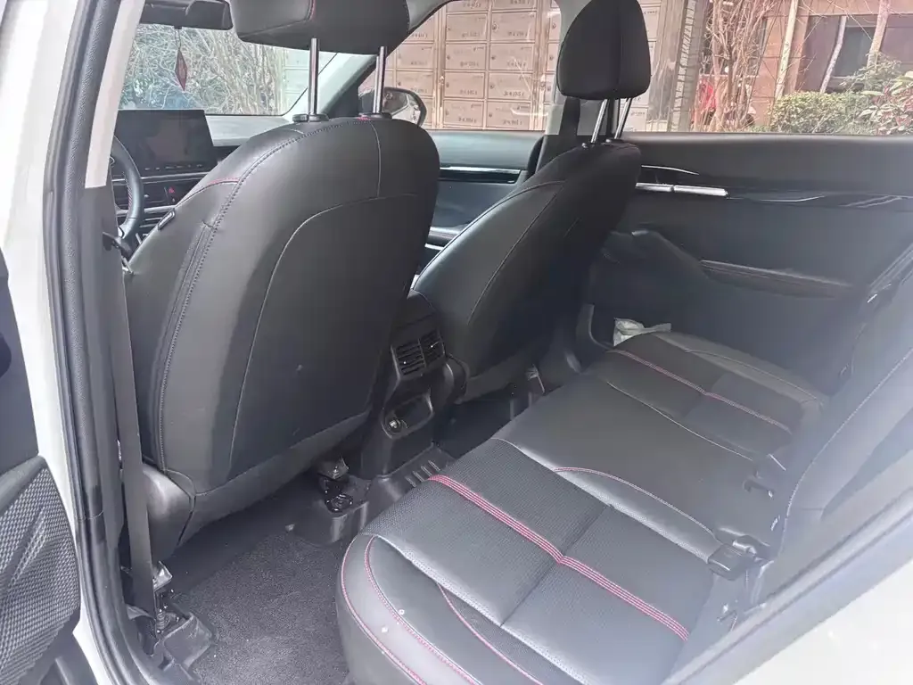 Kia KX3 2022 из CN, фото 4