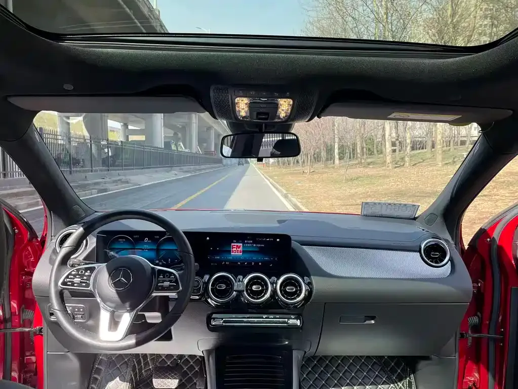 Mercedes-Benz GLA 2023 из CN, фото 3