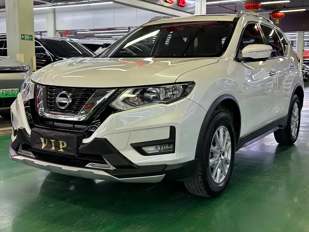 Nissan X-Trail 2021 из CN, фото 1