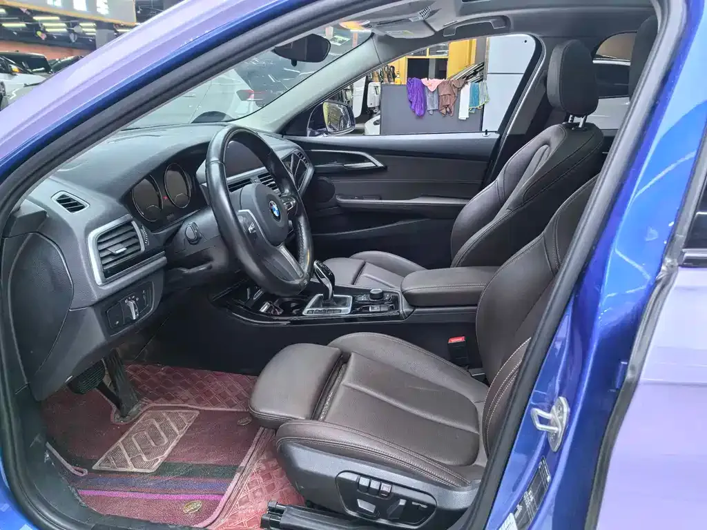 BMW 1 Series 2021 из CN, фото 8