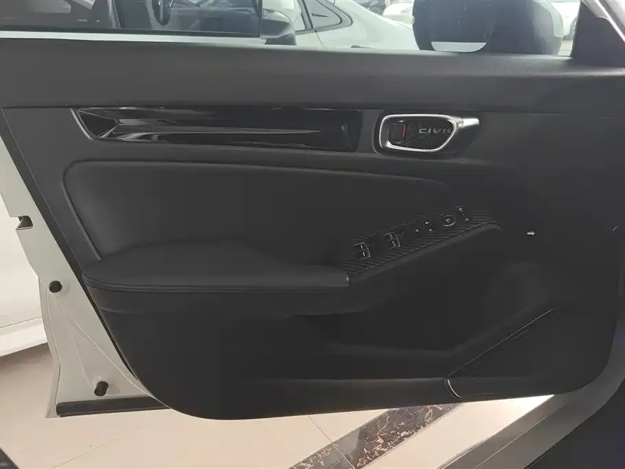 Honda Civic — фото 4