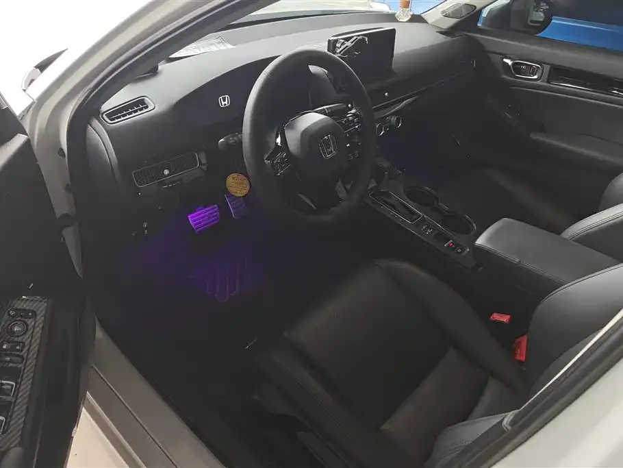 Honda Civic — фото 3
