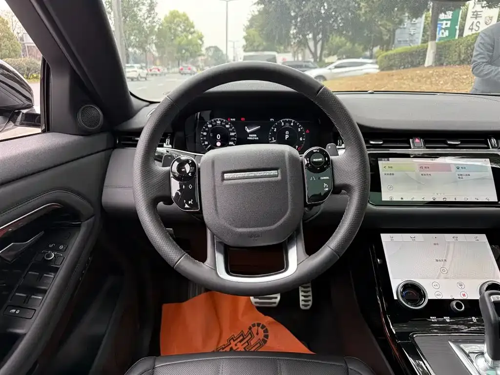 Land Rover Evoque — фото 2
