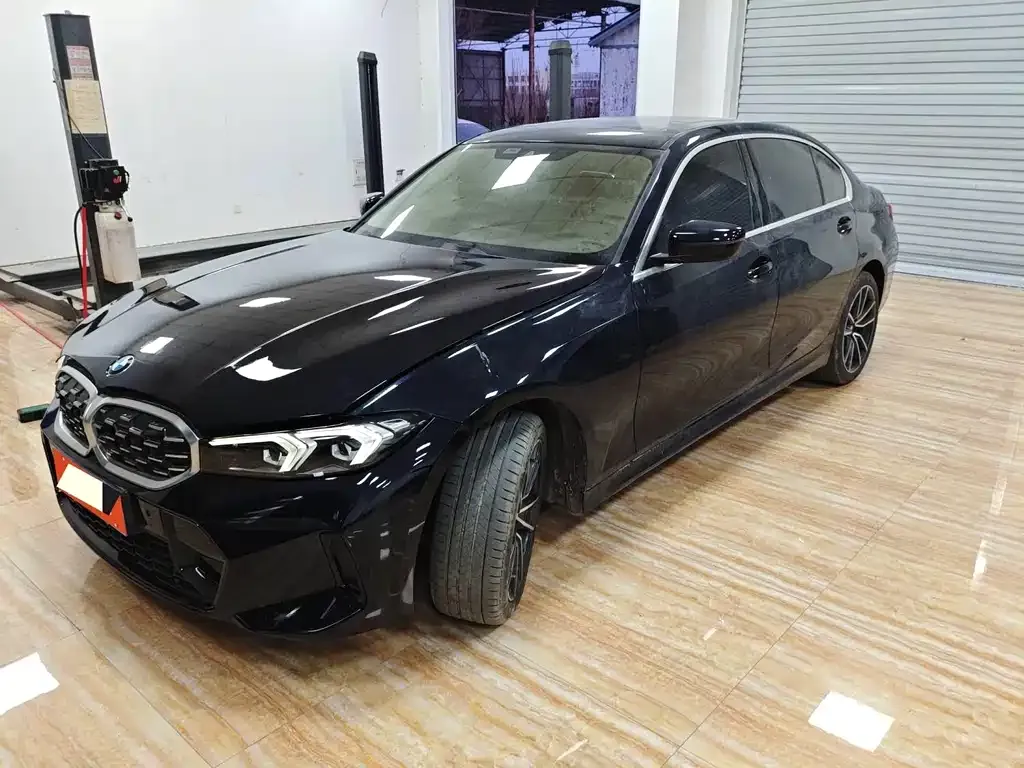 BMW 3 Series 2024 из CN, фото 1