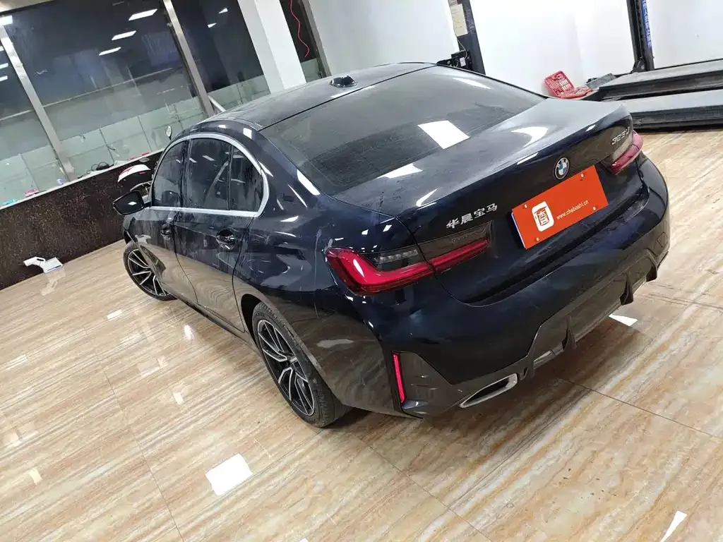 BMW 3 Series 2024 из CN, фото 4
