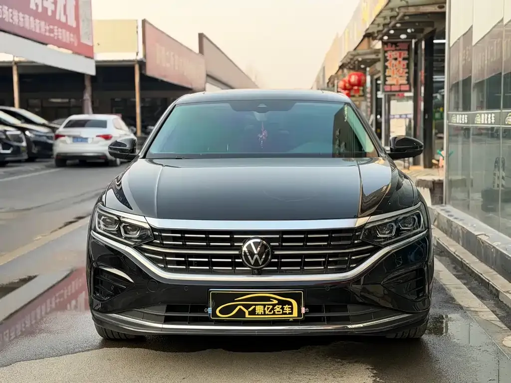 Volkswagen Passat — фото 6