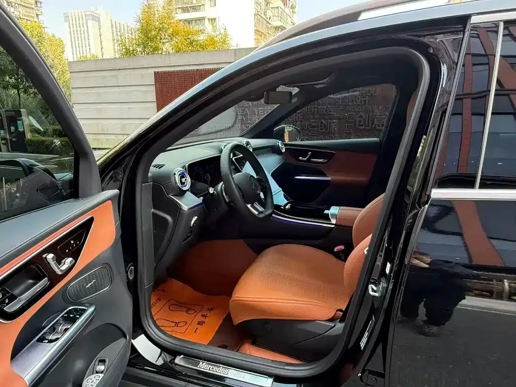 Mercedes-Benz GLC 2025 из CN, фото 4