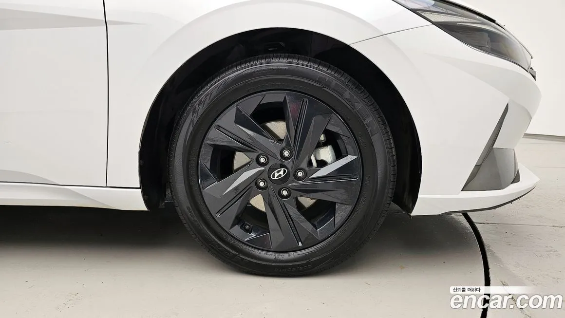 Hyundai AVANTE 2022 из KR, фото 10