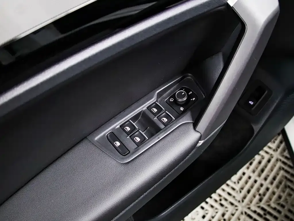 Volkswagen Tayron 2022 из CN, фото 9