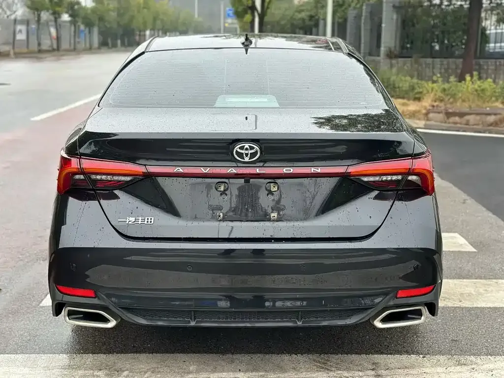 Toyota Avalon 2024 из CN, фото 2