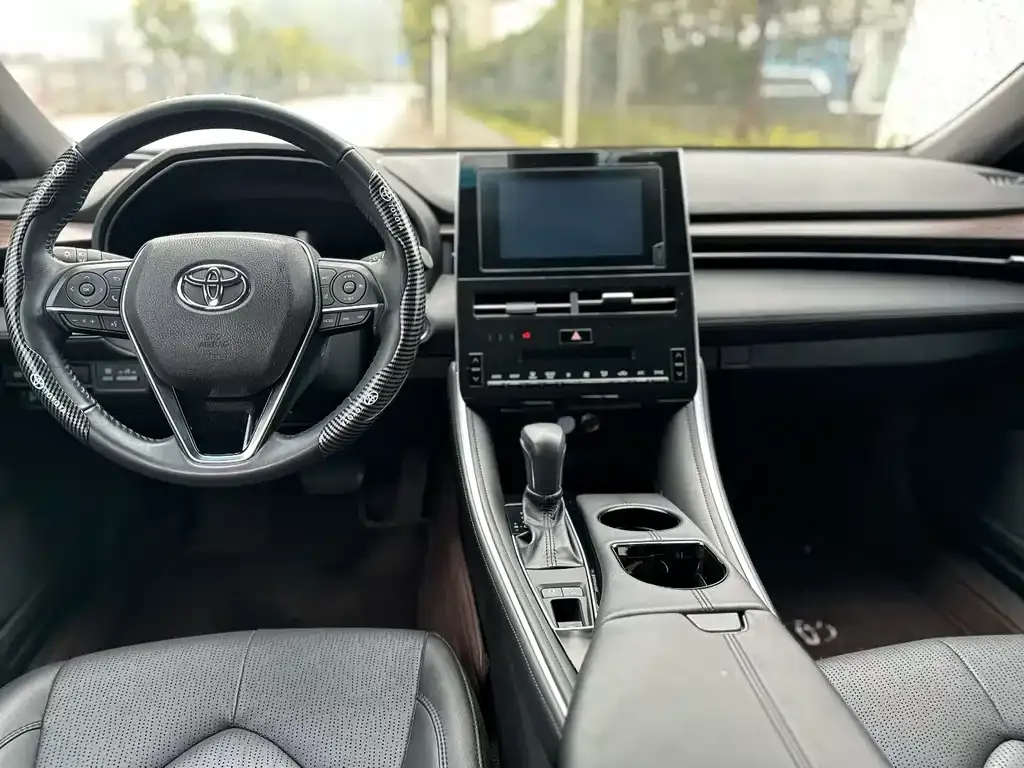 Toyota Avalon 2024 из CN, фото 5