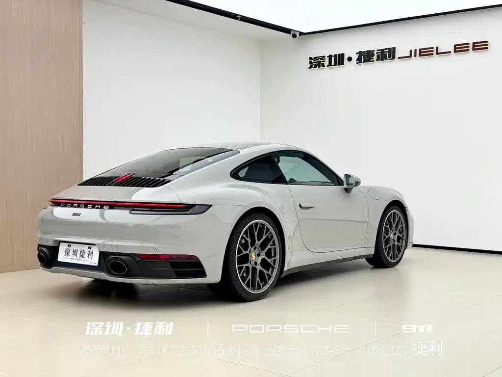 Porsche 911 2021 из CN, фото 6