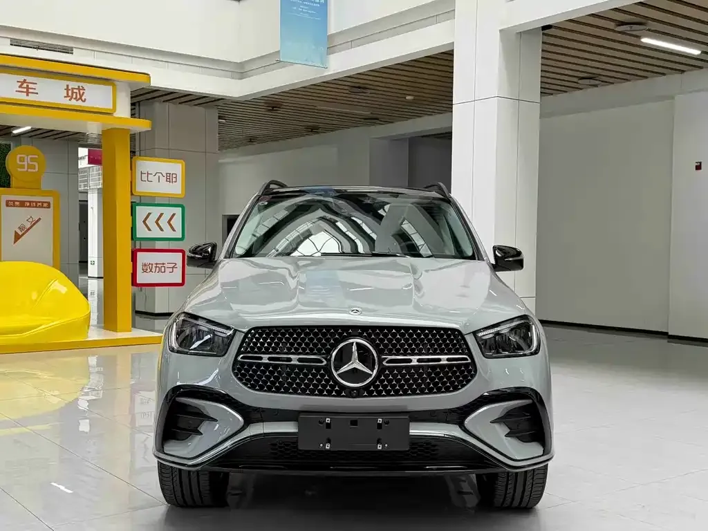 Mercedes-Benz GLE — фото 7