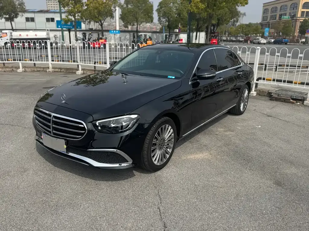 Mercedes-Benz E-Class 2021 из CN, фото 1
