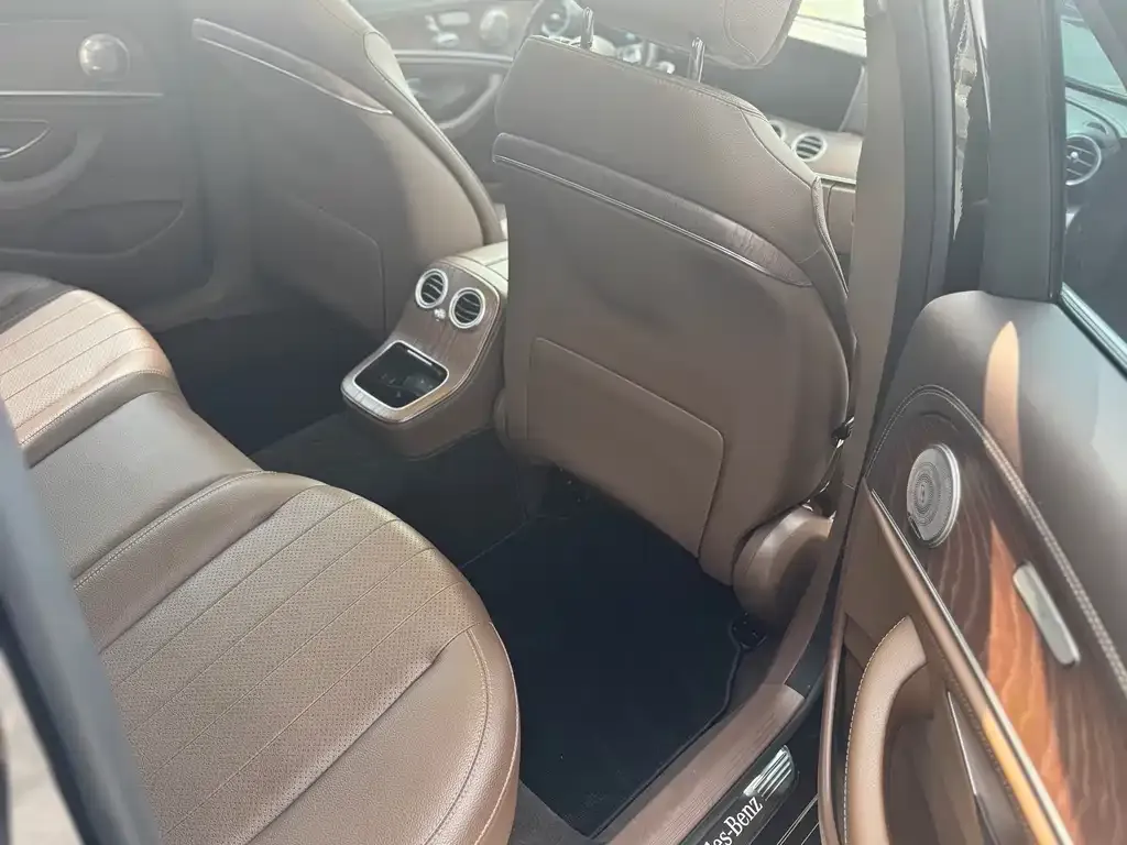 Mercedes-Benz E-Class 2021 из CN, фото 6