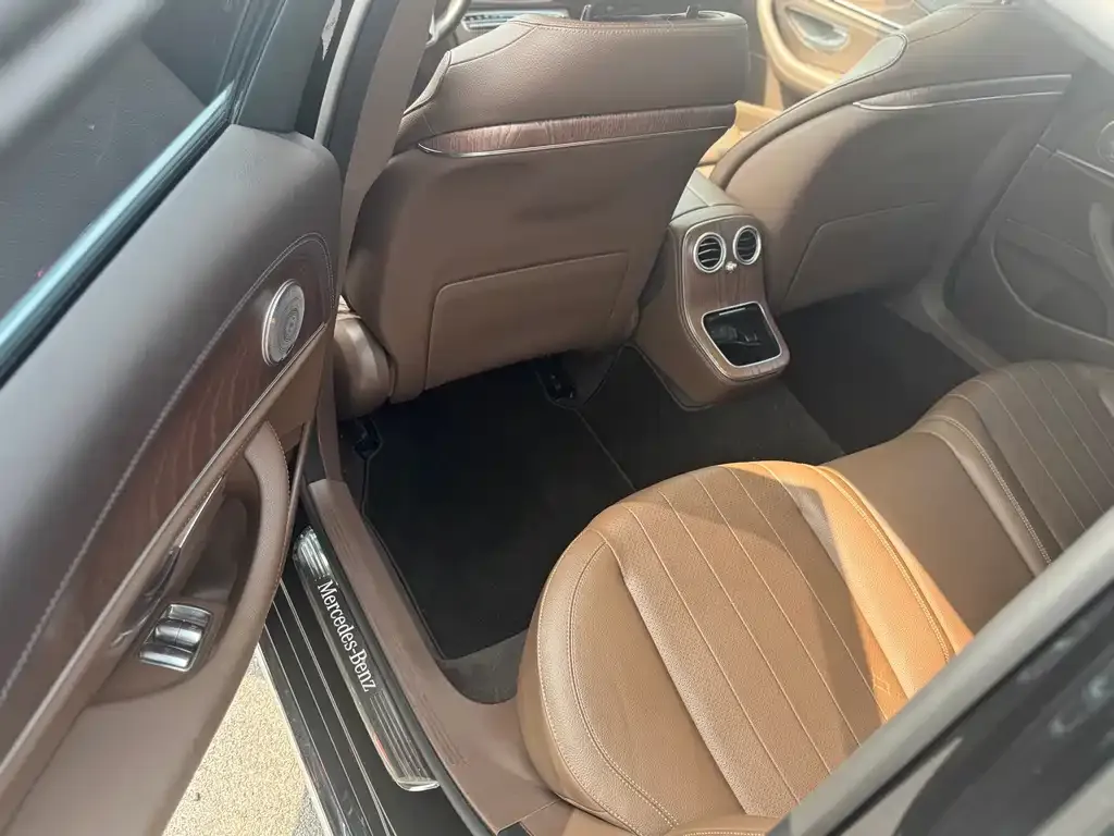 Mercedes-Benz E-Class 2021 из CN, фото 8