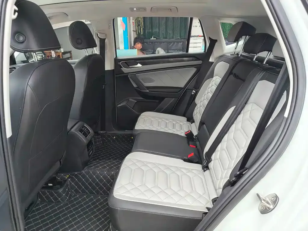 Volkswagen Tayron 2023 из CN, фото 5