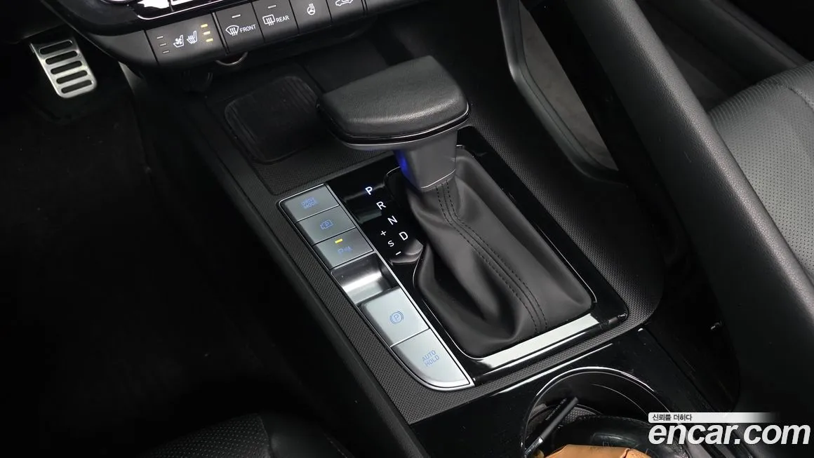 Hyundai AVANTE — фото 2