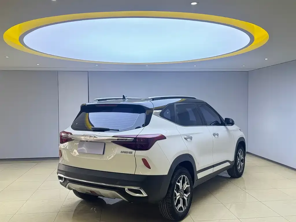 Kia KX3 — фото 3